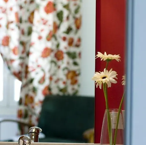 Rent Florio Bed and Breakfast 3*